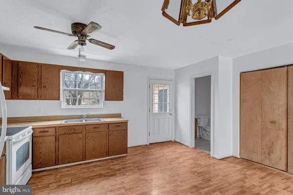 $240,000 | 210 Brunswick Road, Stephens City, VA 22655