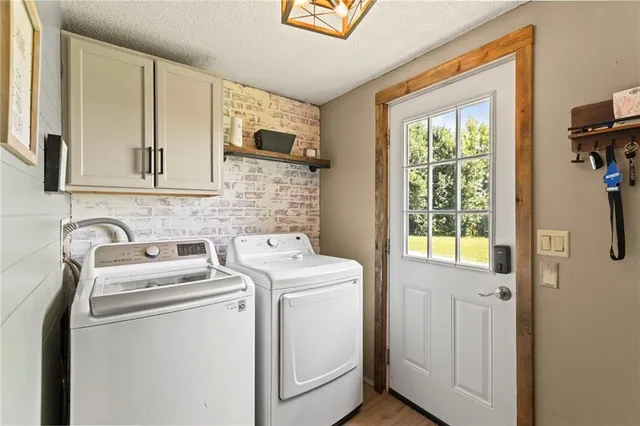 $430,000 | 14115 South Sam Moore Road, Lone Jack, MO 64070