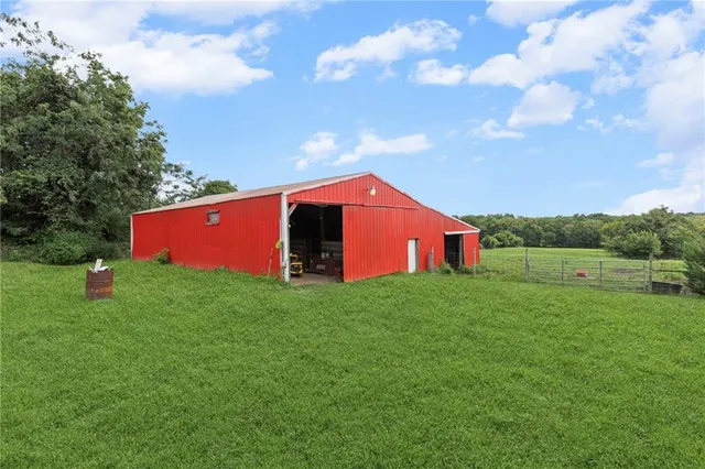 $430,000 | 14115 South Sam Moore Road, Lone Jack, MO 64070