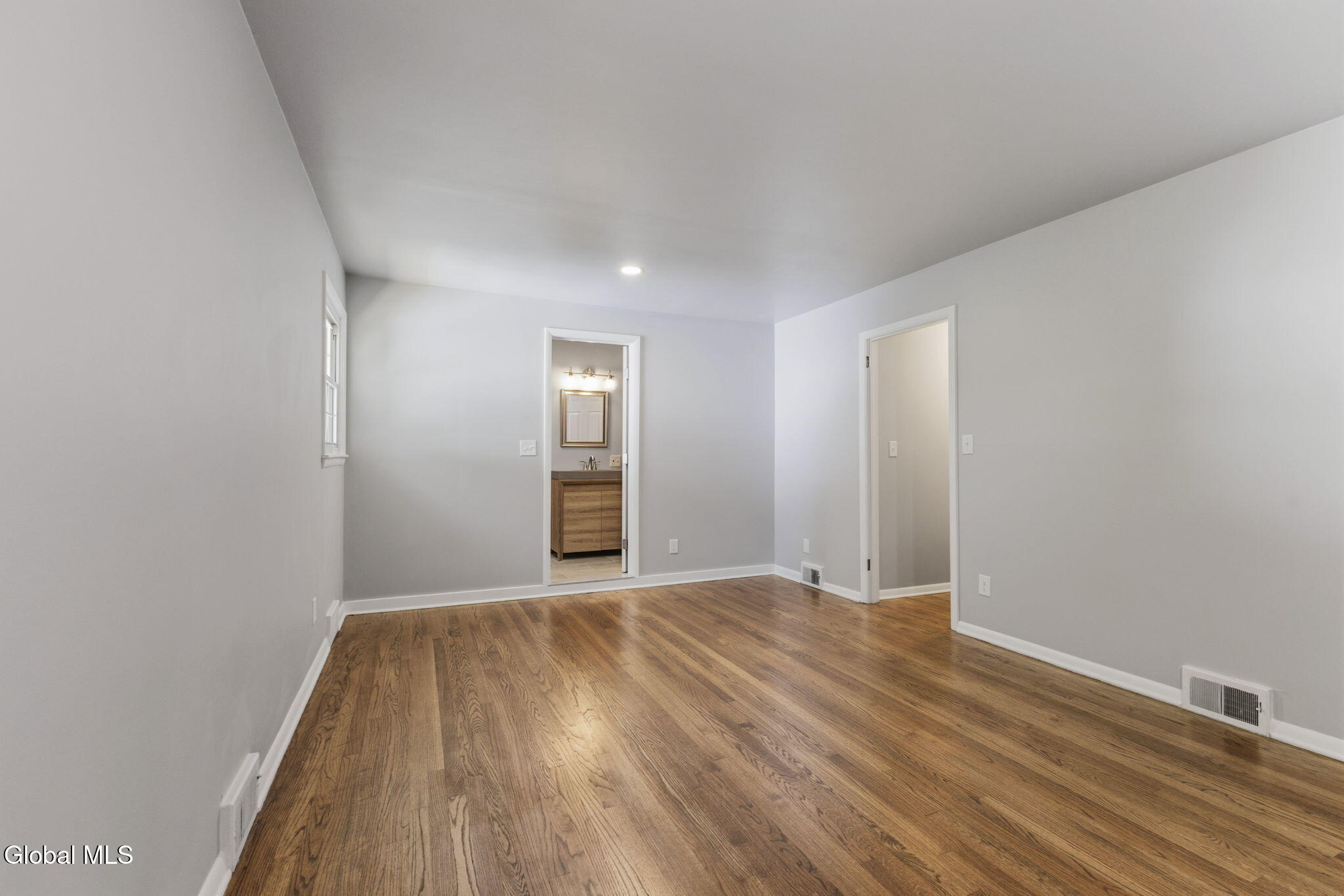 5 Salisbury Road Bethlehem, NY 12054 - Photo 24 of 41 21-5SalisburyRd_21