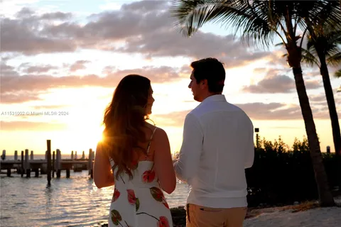 $75,000,000 | 10 Cannon Point, Key Largo, FL 33037