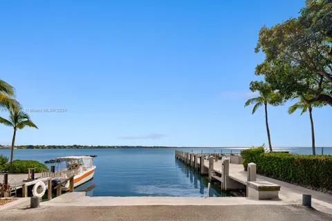 $75,000,000 | 10 Cannon Point, Key Largo, FL 33037