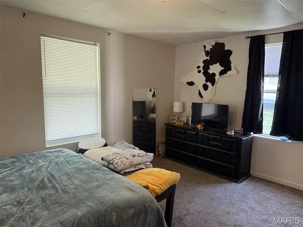 $90,900 | 410 North 5th Street, Elsberry, MO 63343