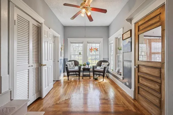 $197,500 | 802 Heylman Street, Fort Scott, KS 66701