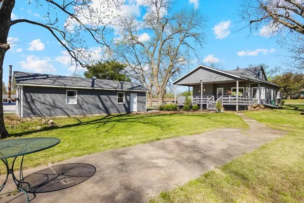 $197,500 | 802 Heylman Street, Fort Scott, KS 66701