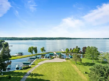 $2,699,995 | N1817 Wildwood Drive, Linn, WI 53147