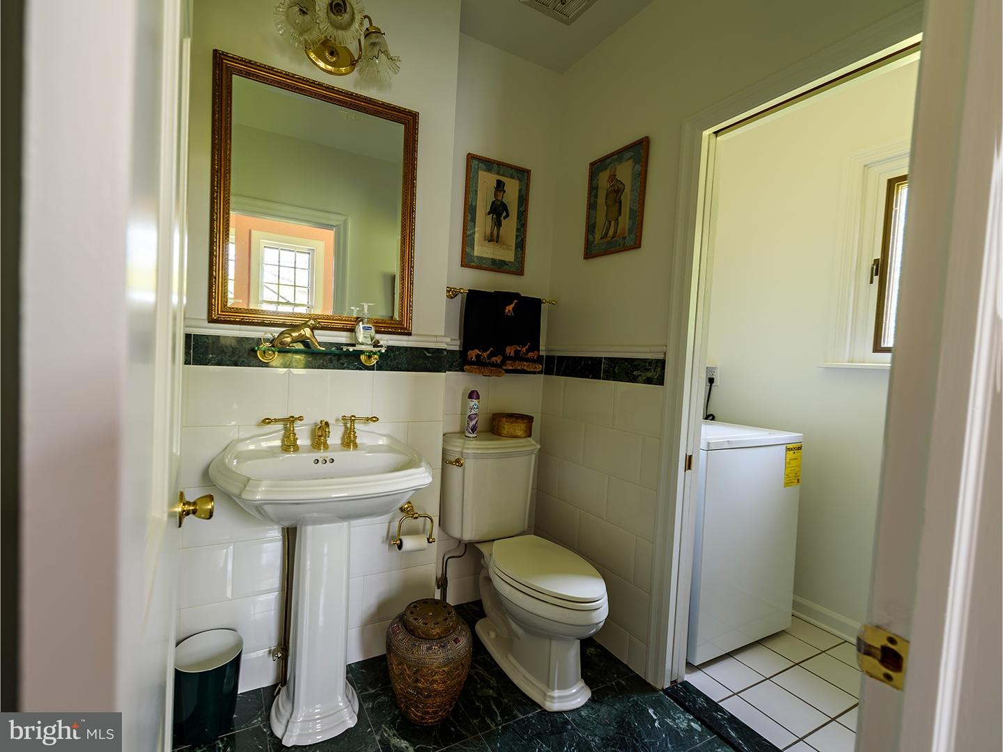 1437 Huntingdon Road Abington, PA 19001 - Photo 12 of 25 Half Bath