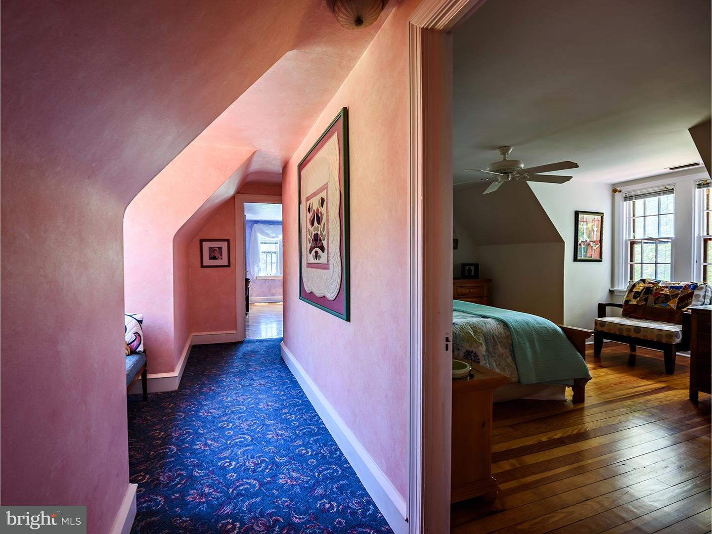 1437 Huntingdon Road Abington, PA 19001 - Photo 14 of 25 Hallway
