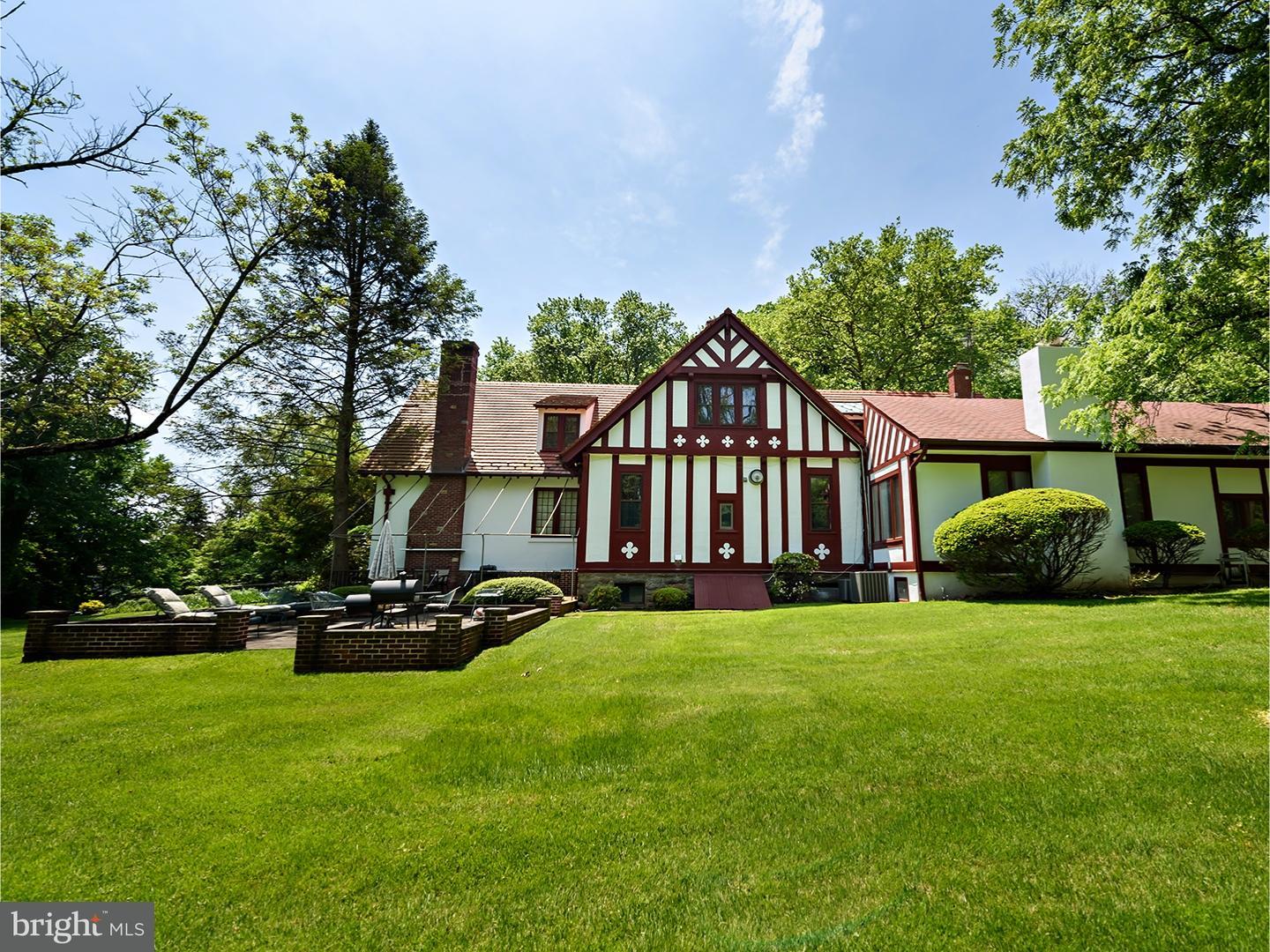 1437 Huntingdon Road Abington, PA 19001 - Photo 23 of 25 Exterior Back