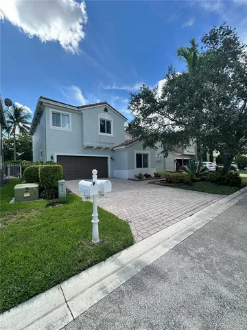 $540,000 | 752 Northwest 127th Avenue, Coral Springs, FL 33071