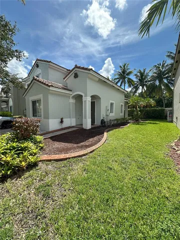 $540,000 | 752 Northwest 127th Avenue, Coral Springs, FL 33071