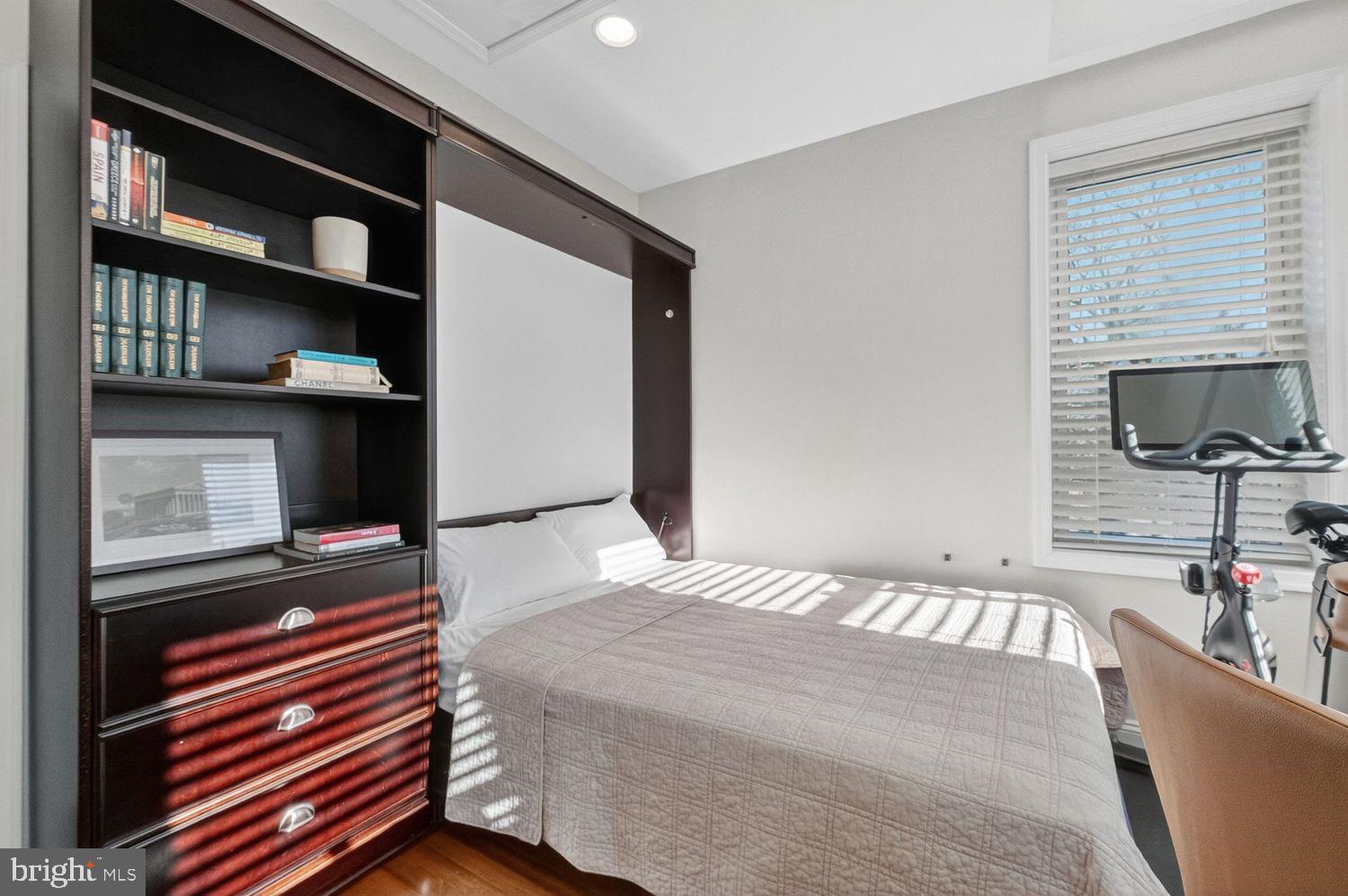 136 Rhode Island Avenue Northeast Washington, DC 20002 - Photo 19 of 37