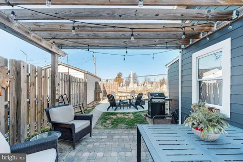 $995,000 | 136 Rhode Island Avenue Northeast, Washington, DC 20002