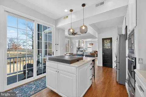 $995,000 | 136 Rhode Island Avenue Northeast, Washington, DC 20002