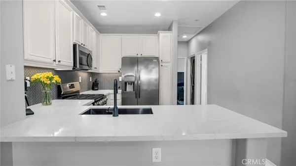 $425,000 | 28394 Socorro Street, Unit 130, Murrieta, CA 92563