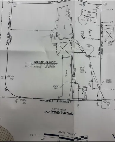 a view of utility room