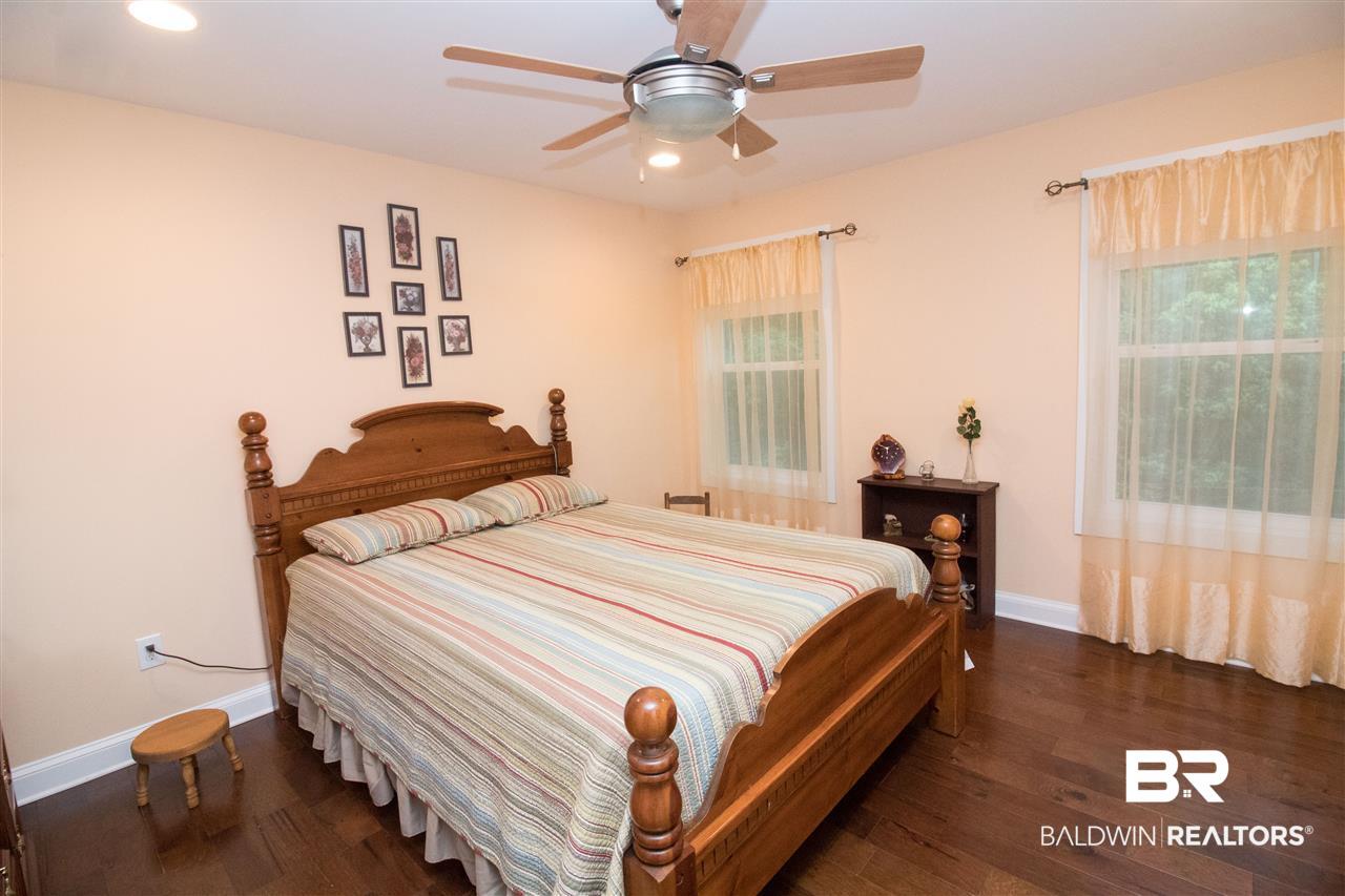 605 Johnson Avenue Fairhope, AL 36532 - Photo 4 of 31