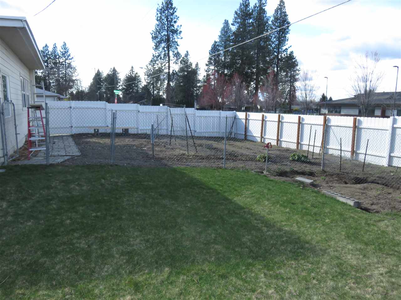 1605 South Morrow Road Spokane Valley, WA 99216 - Photo 5 of 20