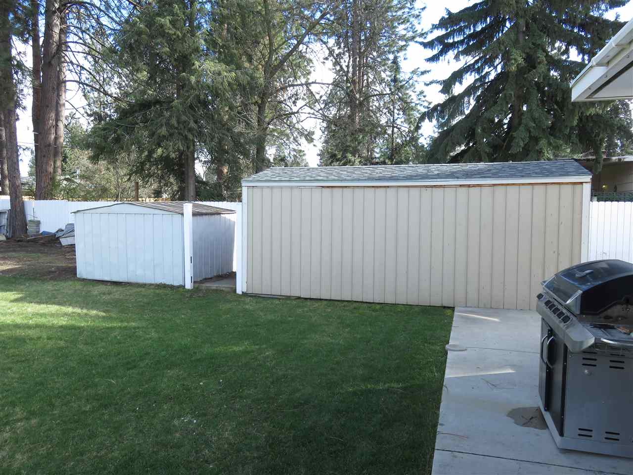 1605 South Morrow Road Spokane Valley, WA 99216 - Photo 6 of 20