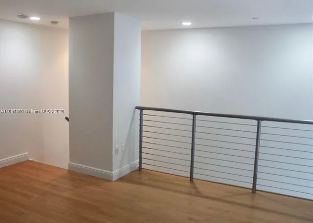 $3,000 | 1050 Brickell Avenue, Unit 1618, Miami, FL 33131