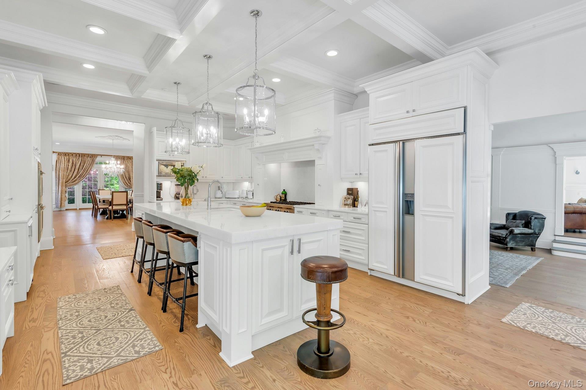 98 Cliff Road Port Jefferson, NY 11777 - Photo 9 of 47