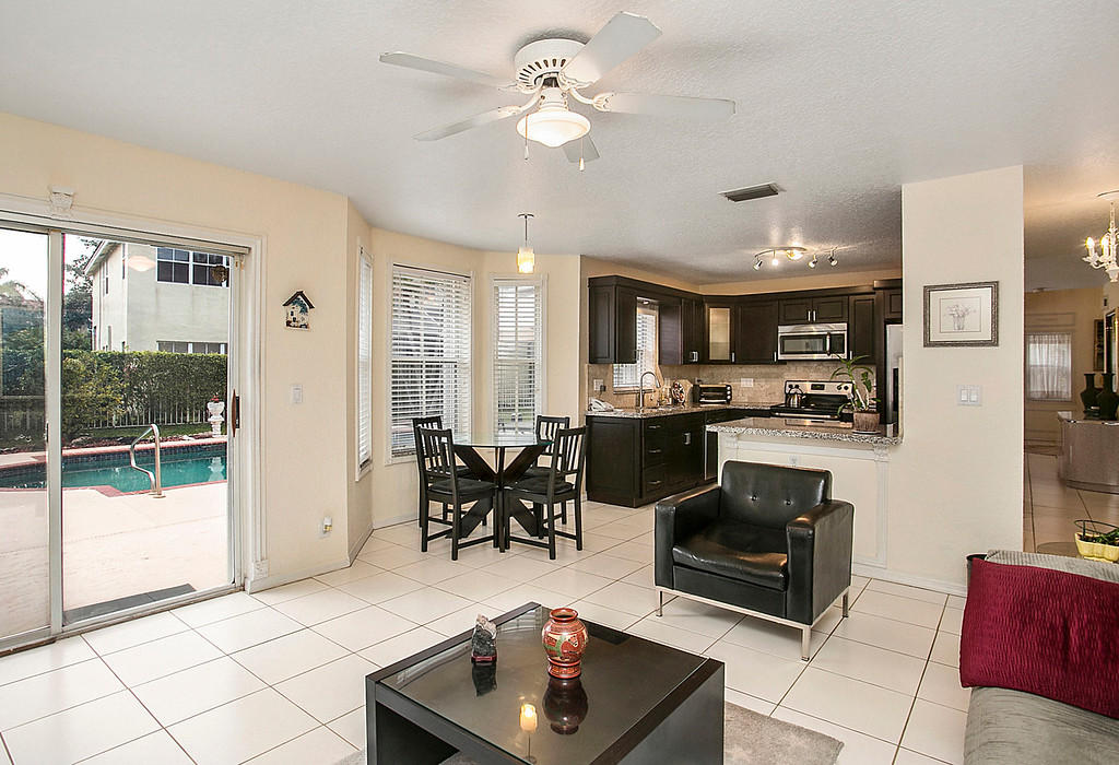 20331 Puccini Terrace Boca Raton, FL 33498 - Photo 14 of 25 IMG_9070-XL