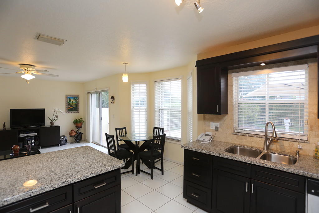 20331 Puccini Terrace Boca Raton, FL 33498 - Photo 10 of 25 IMG_9101-XL