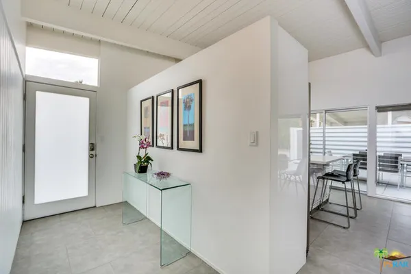$7,560 | 688 East Spencer Drive, Palm Springs, CA 92262