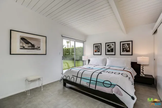 $7,560 | 688 East Spencer Drive, Palm Springs, CA 92262