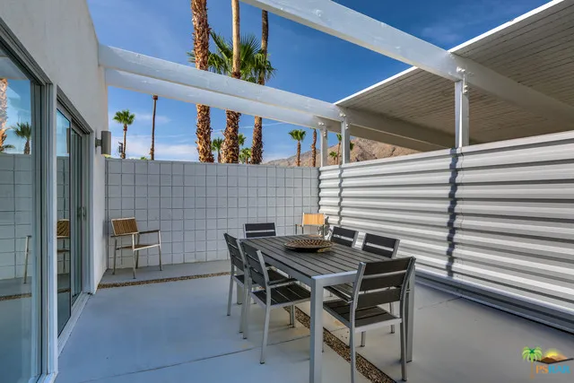$7,560 | 688 East Spencer Drive, Palm Springs, CA 92262
