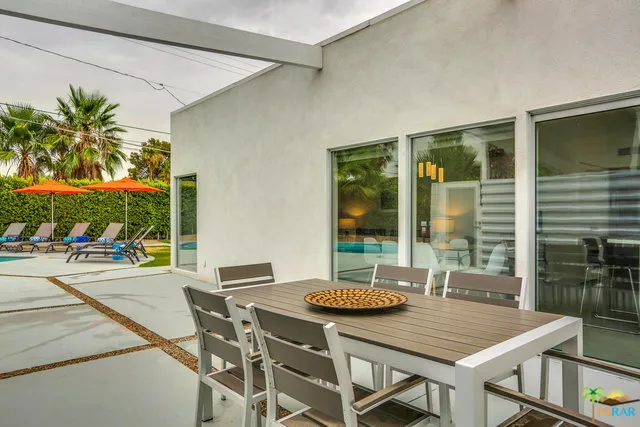 $7,560 | 688 East Spencer Drive, Palm Springs, CA 92262