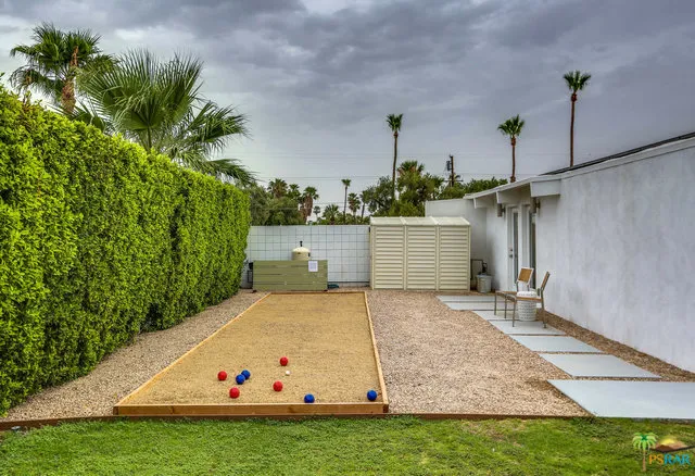 $7,560 | 688 East Spencer Drive, Palm Springs, CA 92262
