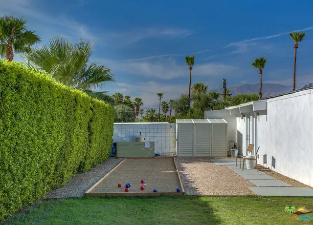 $7,560 | 688 East Spencer Drive, Palm Springs, CA 92262