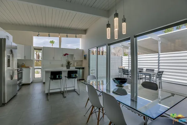$7,560 | 688 East Spencer Drive, Palm Springs, CA 92262