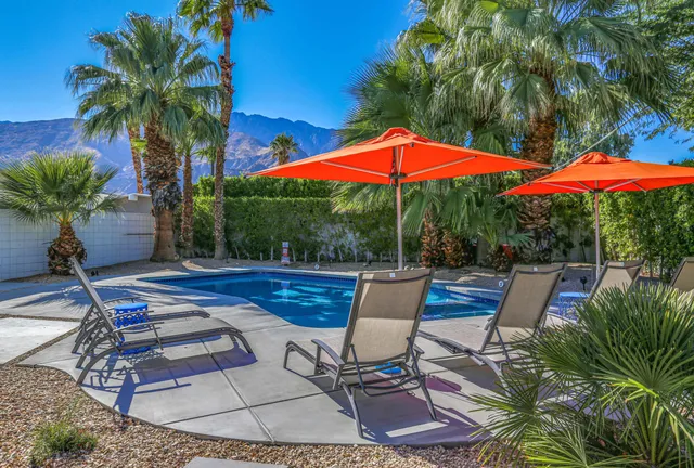 $7,560 | 688 East Spencer Drive, Palm Springs, CA 92262