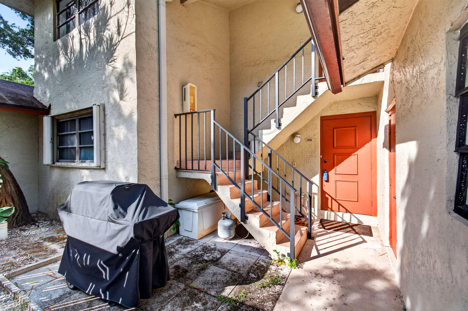3951 Northeast 19th Road, Unit 1701 Pompano Beach, FL 33064 - Photo 70 of 82 DSC_6786