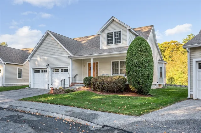 $890,000 | 141 Cortland Drive, North Andover, MA 01845