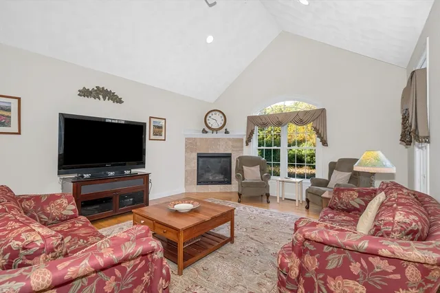 $875,000 | 141 Cortland Drive, North Andover, MA 01845