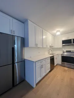 $2,300 | 1550 North Lake Shore Drive, Unit 2F, Chicago, IL 60610