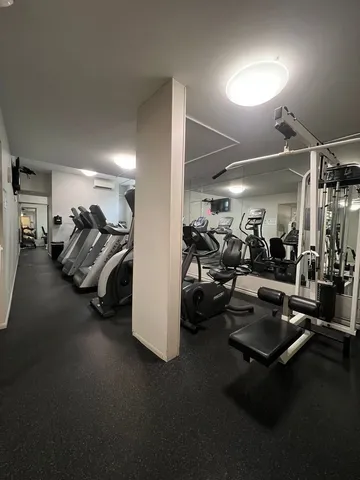 $2,300 | 1550 North Lake Shore Drive, Unit 2F, Chicago, IL 60610