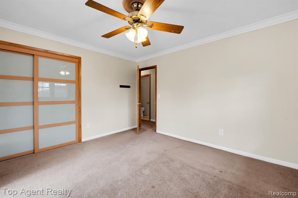 3302 Grant Road Rochester Hills, MI 48309 - Photo 14 of 40