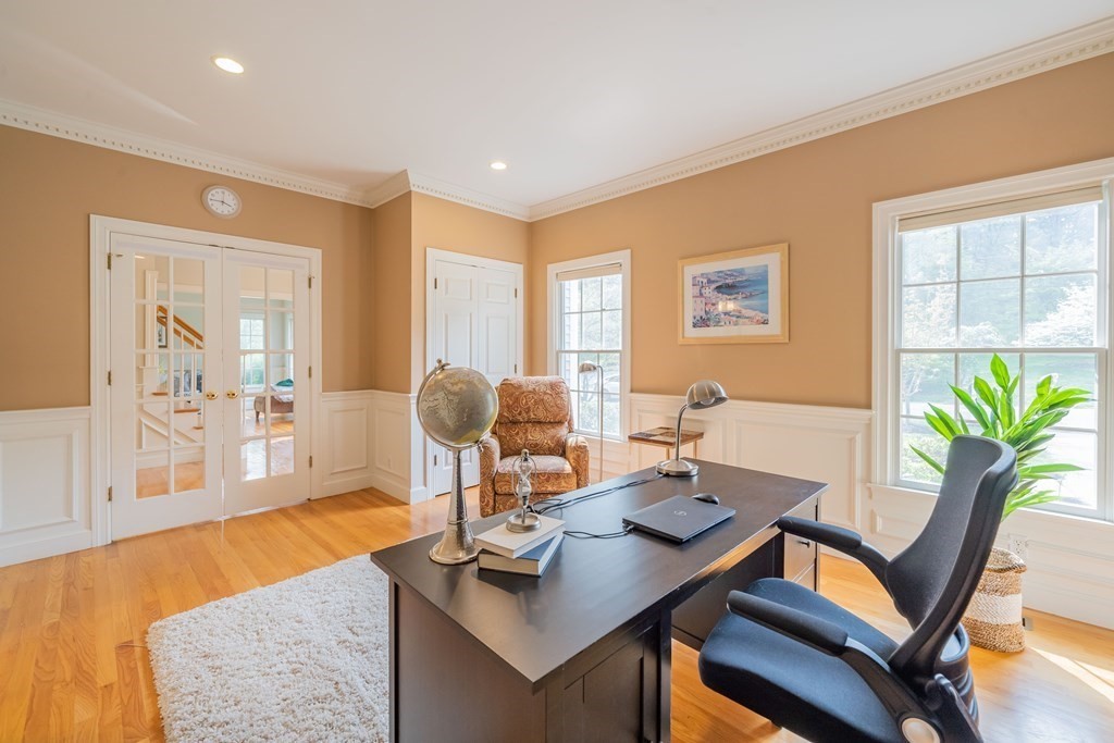 9 Bates Road Lexington, MA 02421 - Photo 26 of 42 a workspace with furniture and window