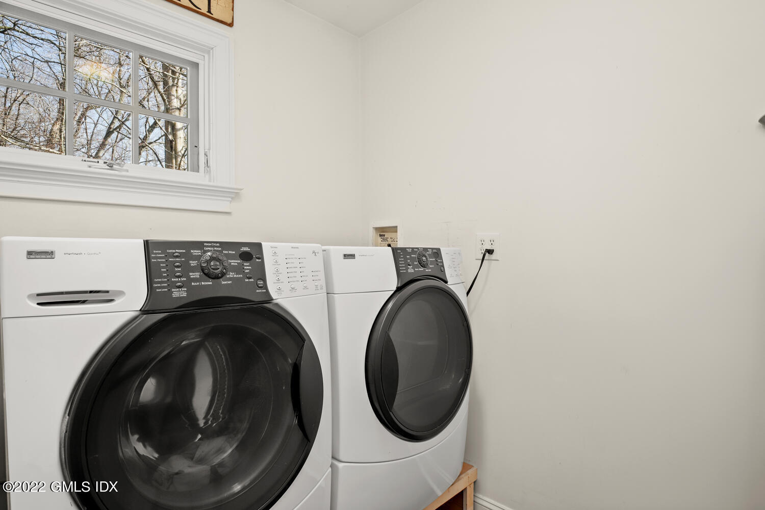 4 Rainbow Drive Riverside, CT 06878 - Photo 21 of 59 a utility room with dryer and washer