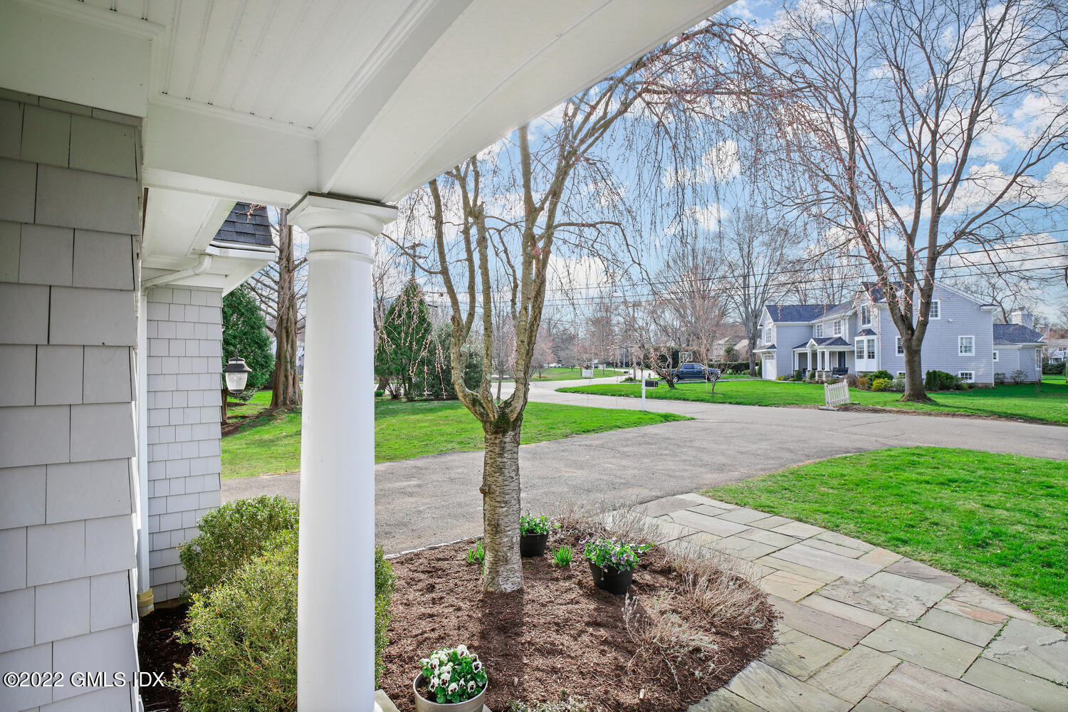 4 Rainbow Drive Riverside, CT 06878 - Photo 51 of 59 a view of a garden with plants