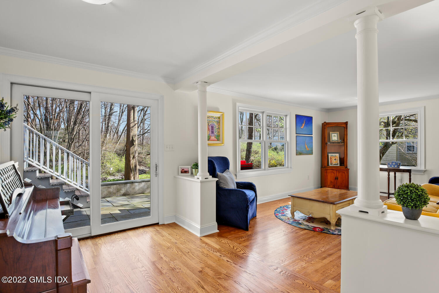 4 Rainbow Drive Riverside, CT 06878 - Photo 7 of 59 a living room with furniture and a wooden floor