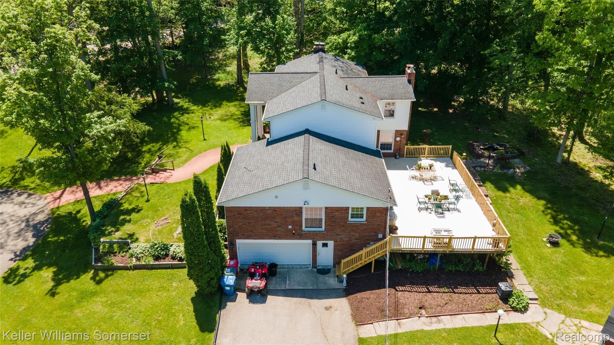 6837 28 Mile Road Washington, MI 48094 - Photo 77 of 89 DJI_0040.jpg