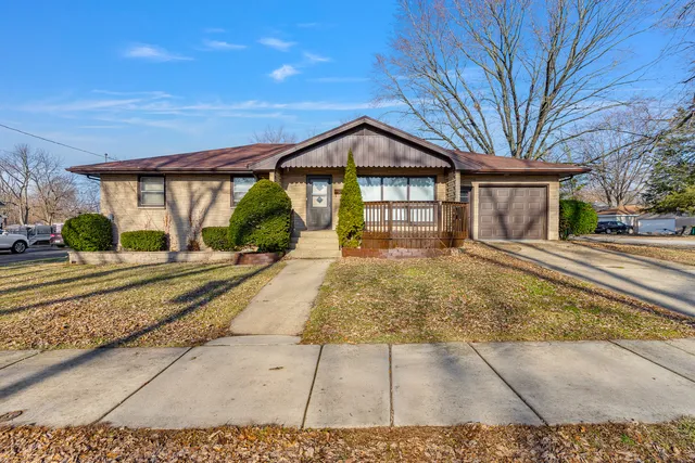 $299,900 | 502 West 7th Street, Lockport, IL 60441