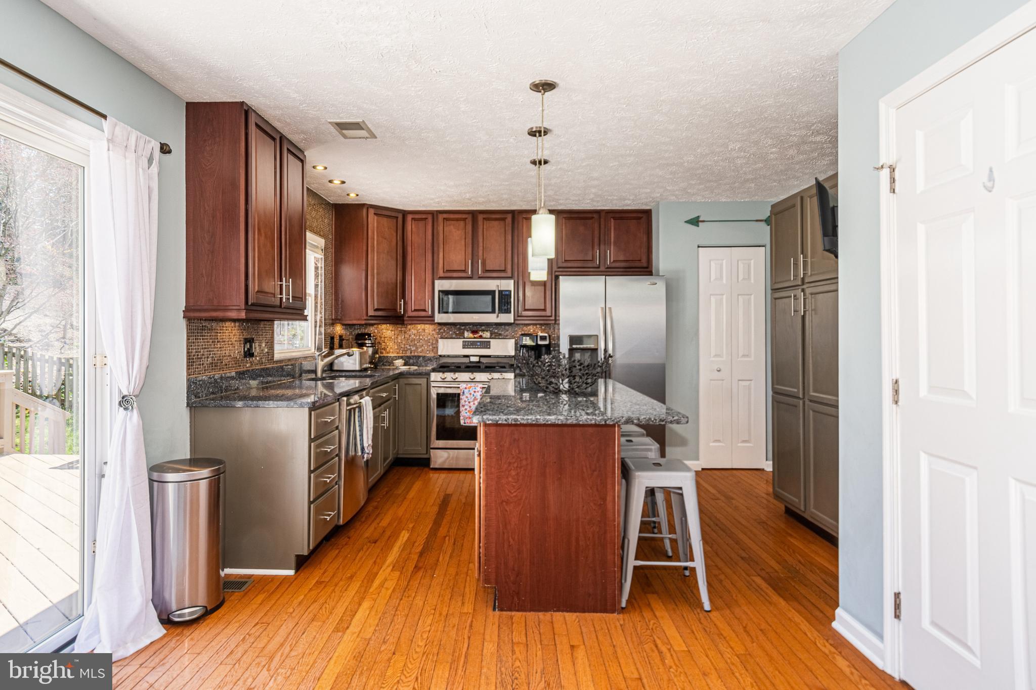 1433 Bretton View Road Annapolis, MD 21409 - Photo 7 of 40 Gallery Image 7