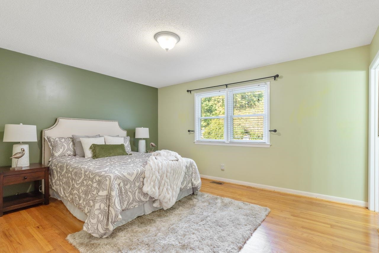 5100 Huntingdon Drive Raleigh, NC 27606 - Photo 13 of 30 Master Bedroom