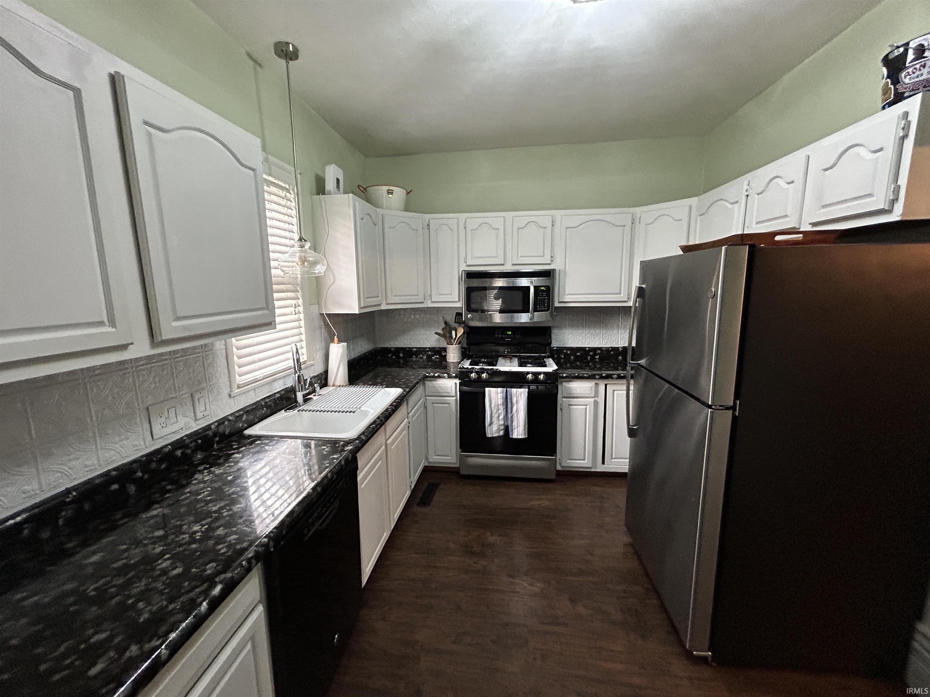 4165 East Bellefontaine Road Hamilton, IN 46742 - Photo 15 of 30